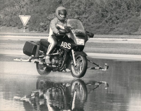 Bosch, Motosiklet ABS