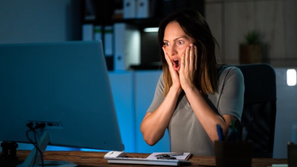 WhatsApp Ekranınızı Tanımadığınız İnsanlarla Paylaşmayın 2 WhatsApp