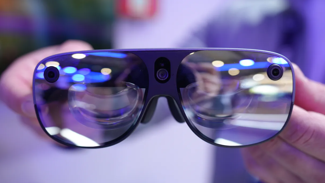 Samsung’un İlk XR Gözlüğü Göründü: Galaxy Glasses Çok Yakında Tanıtılabilir 1 Galaxy Glasses 2