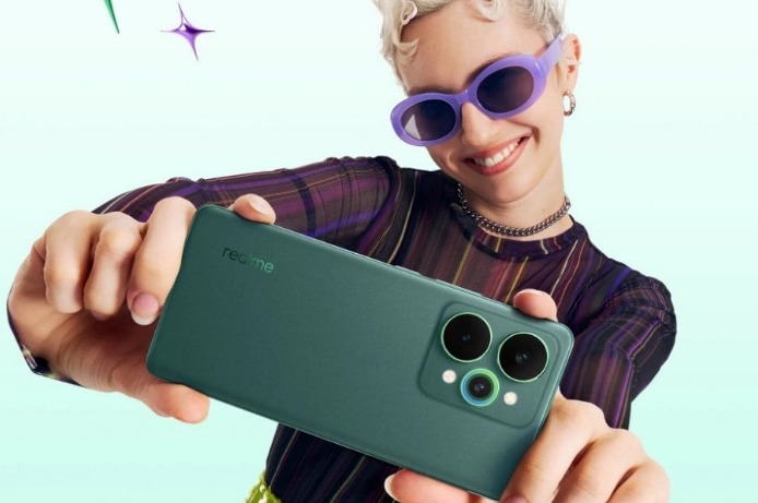 Realme 16 Pro’nun Renk ve Depolama Seçenekleri İlk Kez Ortaya Çıktı 1 Realme 15 Pro 1