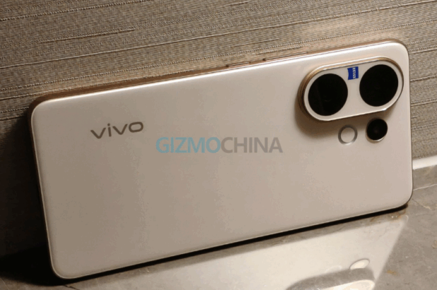 Vivo V70