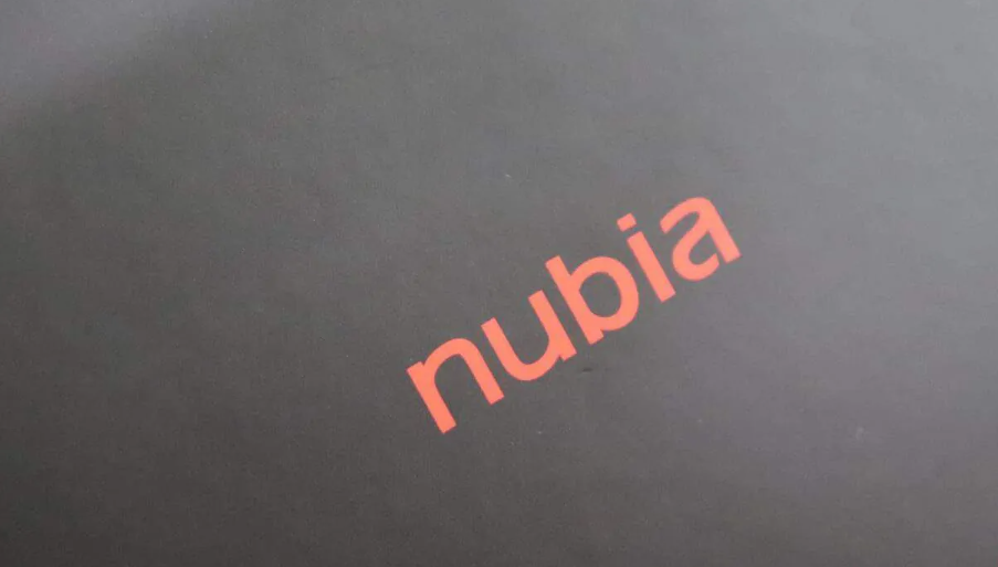 Nubia'dan Samsung'a "Z Fold" Cevabı: Markanın İlk Büyük Katlanabilir Telefonu Geliyor 2 Nubia