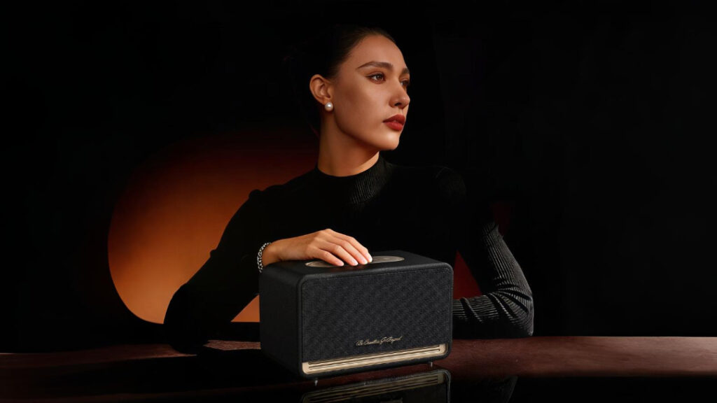 Kulaklık Devinden Nostaljik Hamle: QCY SP300 Retro Hoparlör Satışa Çıktı 1 QCY SP300 retro speaker 1024x576 1