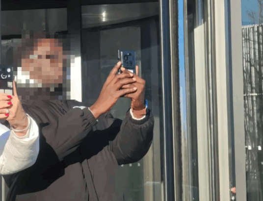 Xiaomi 17 Ultra Sızdırılan Görüntülerle Ortaya Çıktı ve Kamera Tasarımındaki Radikal Değişim Netleşti 2 Xiaomi 17 Ultra (3)