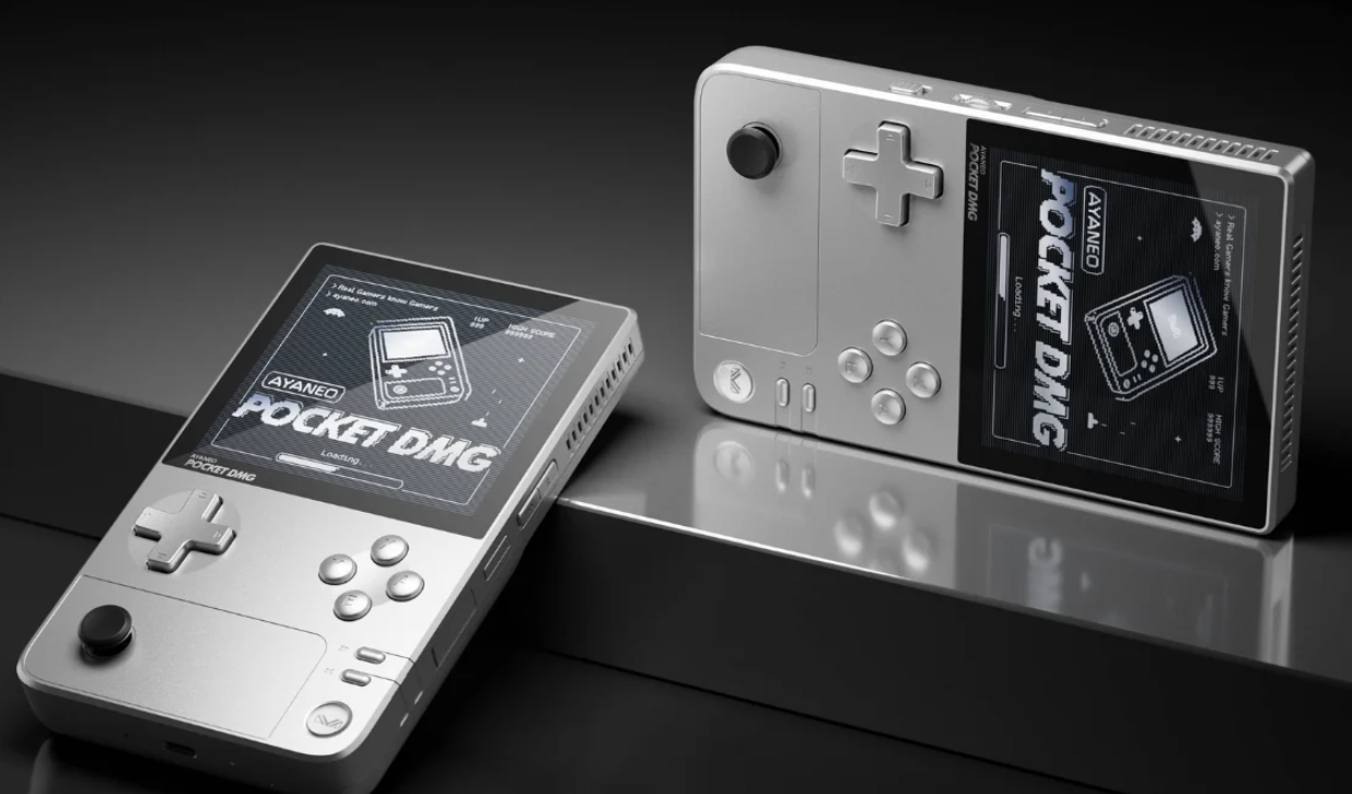 Game Boy Efsanesi Gümüş Zırhla Geri Döndü: Ayaneo Pocket DMG Limited Edition Satışta 1 Game Boy Efsanesi Gümüş Zırhla Geri Döndü: Ayaneo Pocket DMG Limited Edition Satışta