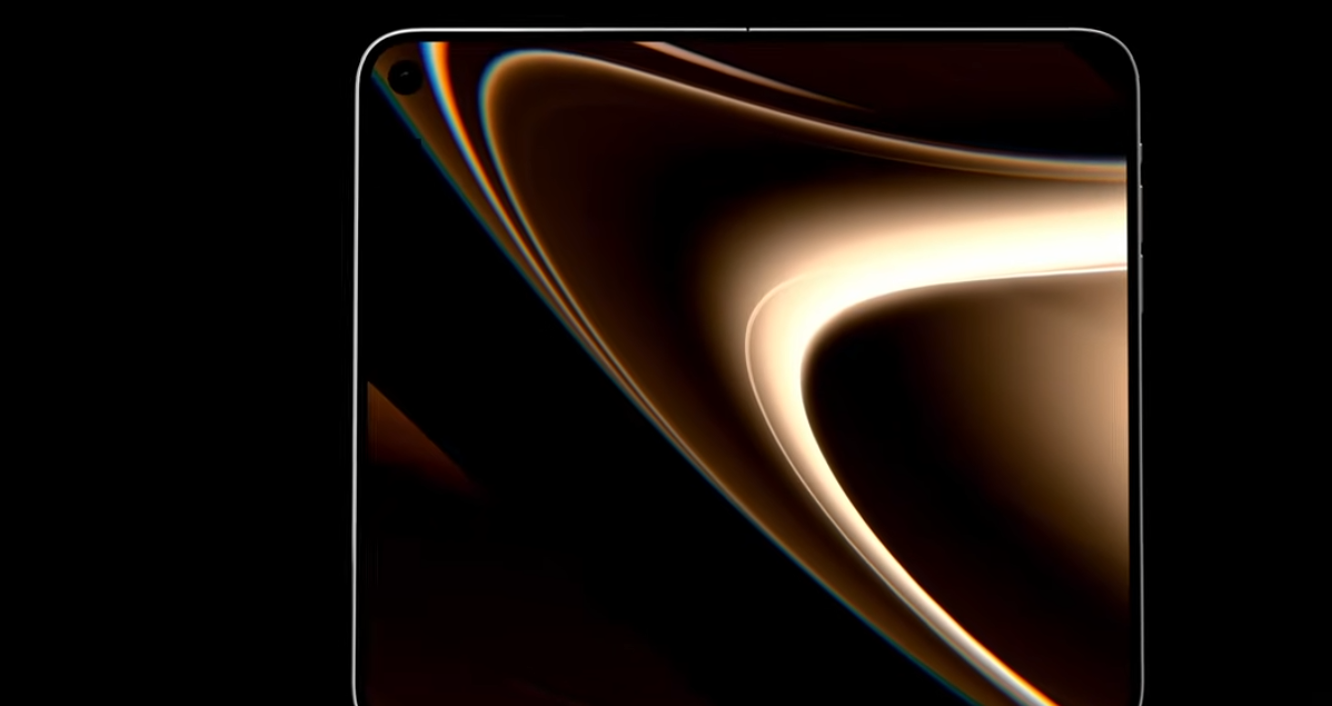 Apple Efsanesi Gerçekleşiyor, Katlanabilir iPhone Tüm Açılardan Görüntülendi