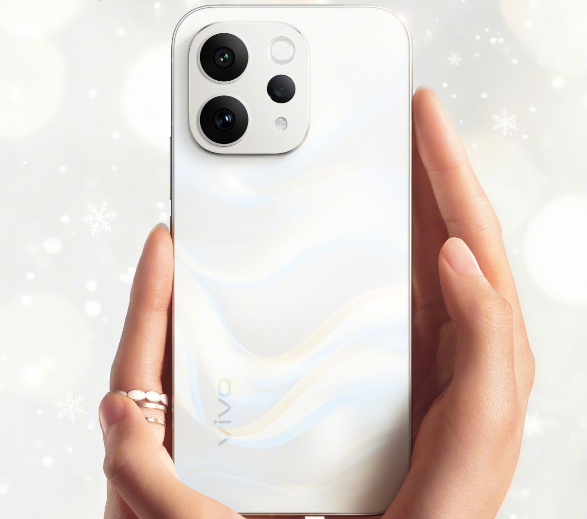 İnce Gövdeye 6.500 mAh Pil Sığdırdılar: Vivo S50 Serisi Sınırları Zorluyor