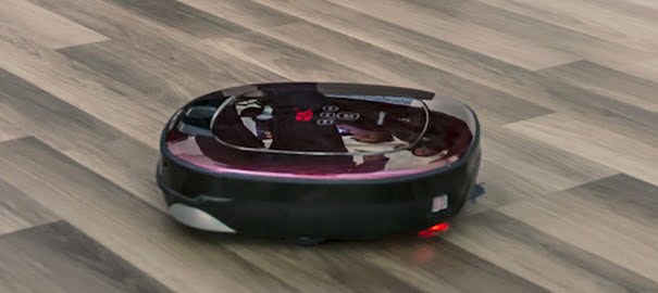 LG HomBot Square 1 manset