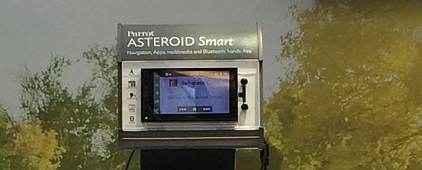 Parrot Asteroid Smart3